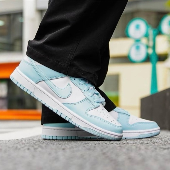Nike dunk
‘Glacier blue’
Brand new - Picture 4 of 4